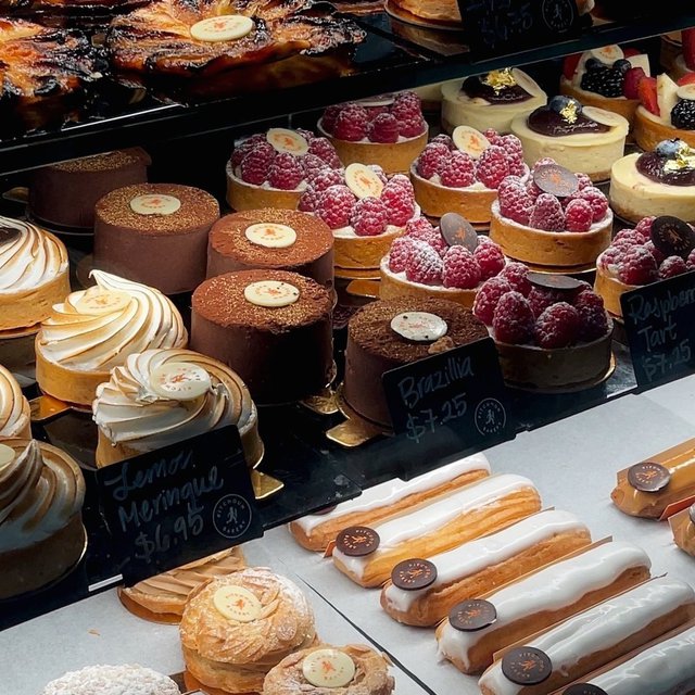 Living the sweet life in DTLA π€πΌβ 
.β 
.β 
.β 
.β 
.β 
.β 
.β 
.β 
.β 
.β