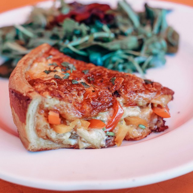 #Life is better with a piece of #quiche ! 
#weekendgoals #ratatouillequiche https://t.co/AcgVRjmu0u