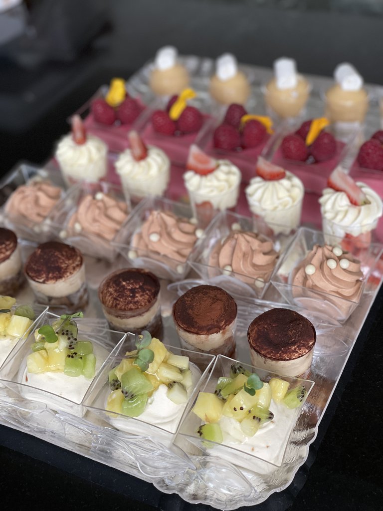 mini sweet jars