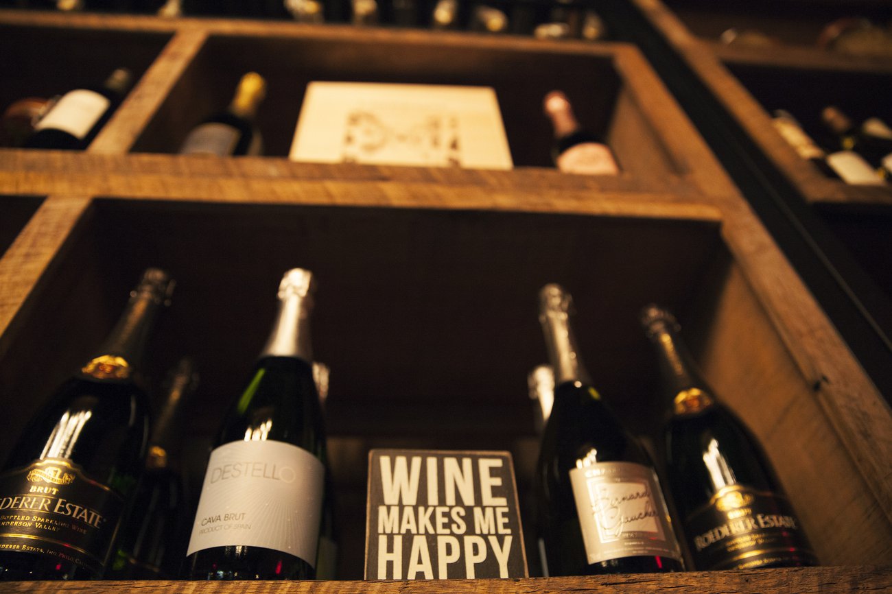 Wine bar
